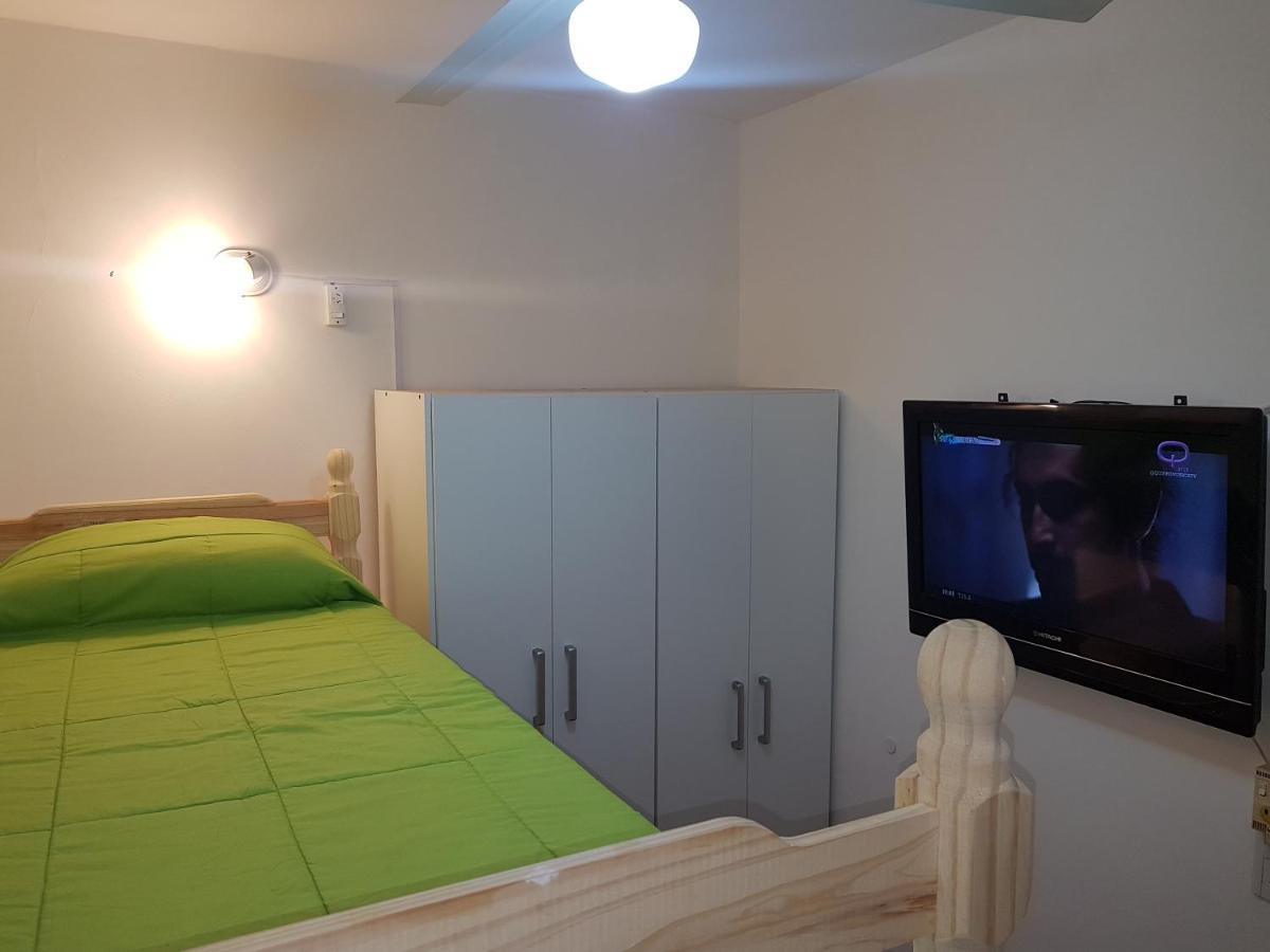 Habitacion Con Bano Privado Un Piso Por Escalera Buenos Aires Buitenkant foto